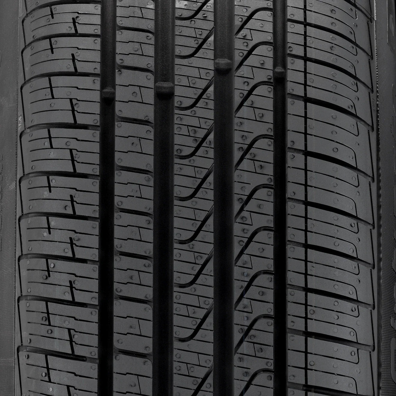 **LLANTA PIRELLI CINTURATO P7 RUN FLAT 245/40R18 97Y XL MOE