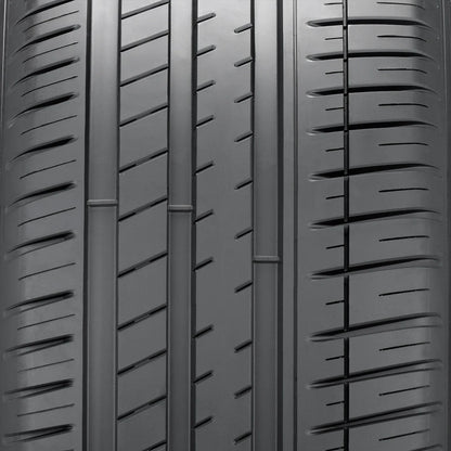 LLANTA  MICHELIN PILOT SPORT 3 245/45R19 102Y  MO